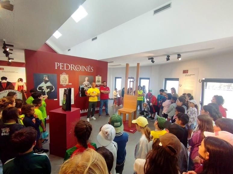 &ldquo;Para que ningu&eacute;m se esque&ccedil;a&hellip;&rdquo; 25 DE ABRIL