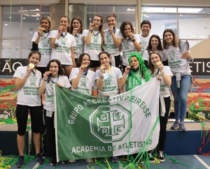 Campe&atilde;s Nacionais de Pista Coberta