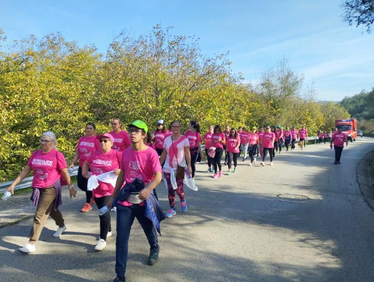 Corrida Sempre Mulher juntou dezenas... "Por uma boa causa"